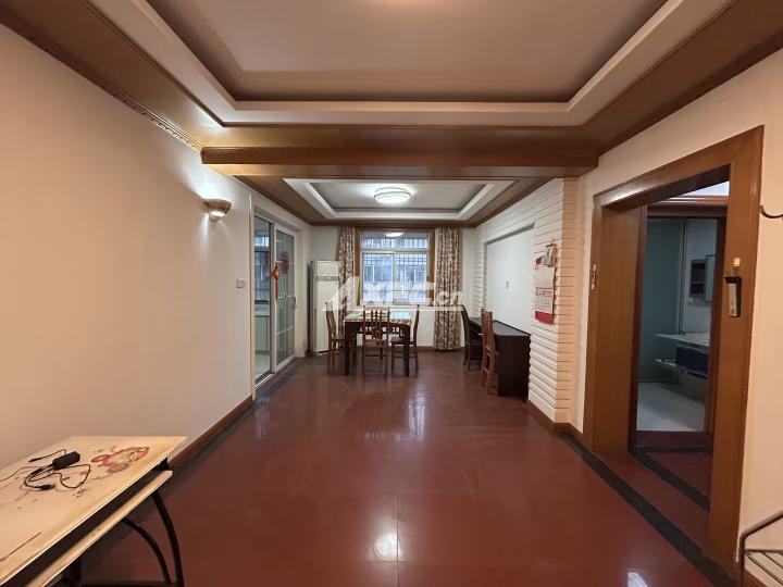 物资新村