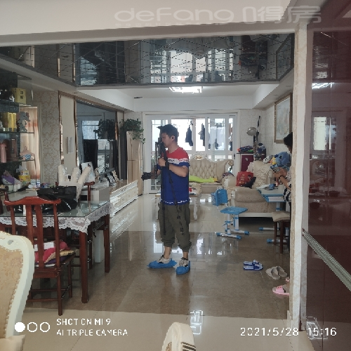 18de4f27d81347c5aa58ab9beac63471.jpg